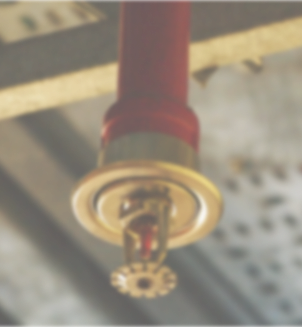 Bico de sprinkler no teto